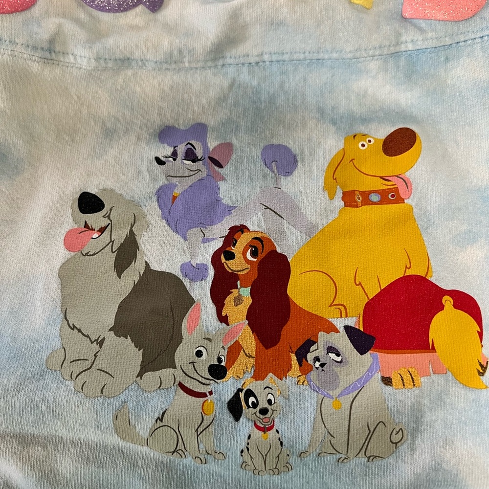 Disney Dog Squad spirit jersey. Size medium
Disney Parks blue tie dye